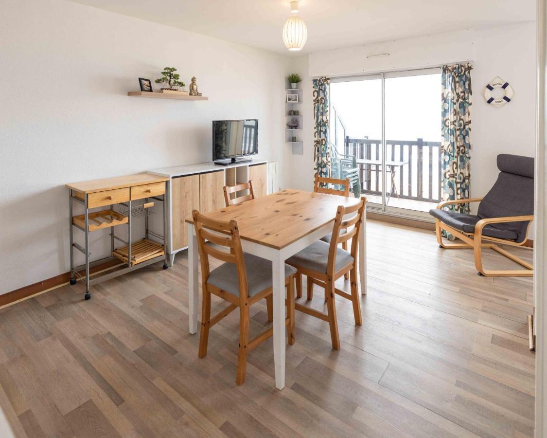 Charmant Appartement Face A La Mer Avec Balcon Houlgate Dış mekan fotoğraf